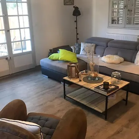 Appartement Avec Petit Jardin Saumur